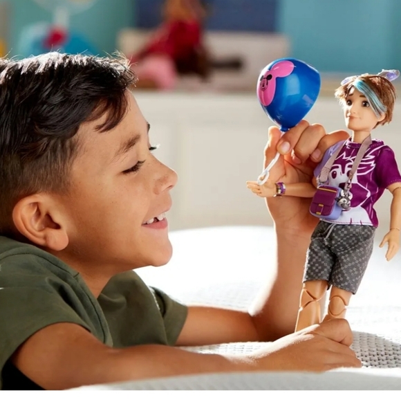 Disney ily 4Ever- Sven Action Figure with Accessories Inspired By Frozen - Picture 2 of 3